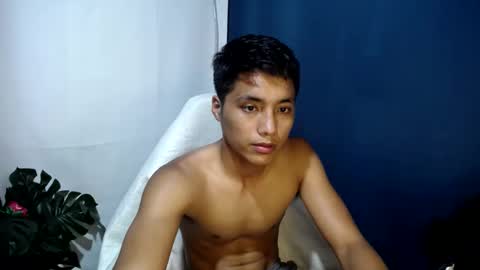 Snapshot of xmoreno_guy69 chatting on 03-10-25, 05:54 SECRET online show from 03-10-25, 05:54
