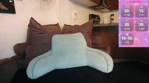 Kate online show from 12-16-25, 01:32