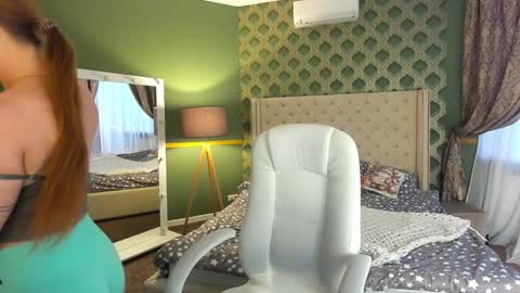 Monica online show from 01-21-25, 12:39