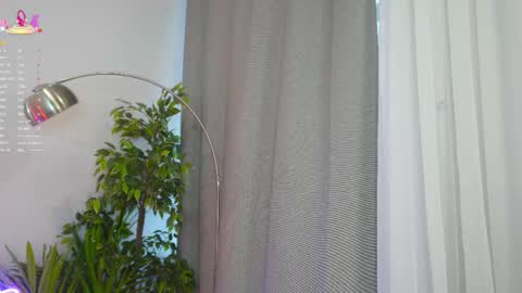 Milana online show from 10-16-25, 06:58