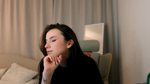 Snapshot of xolorene chatting on 02-23-26, 07:55 Jane online show from 02-23-26, 07:55