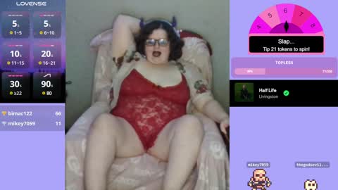 Nerdykitty online show from 12-18-24, 07:15