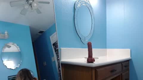 xoprettylittlepoisionxo online show from 10-02-25, 06:37