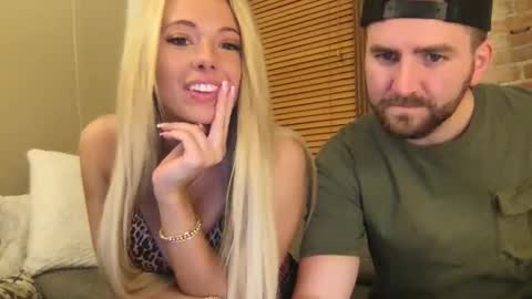 Snapshot of xoprincesspeachxo chatting on 10-25-25, 11:54 xoprincesspeachxo online show from 10-25-25, 11:54