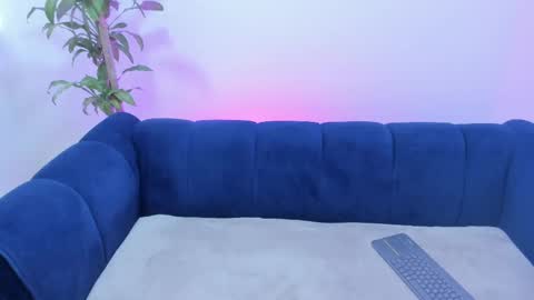 xoxo_angel online show from 11-04-25, 02:38