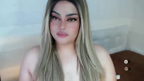 Snapshot of xsabbylicious69 chatting on 11-05-25, 02:17 xsabbylicious69 online show from 11-05-25, 02:17