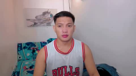 xsebastian19 online show from 12-18-25, 06:30