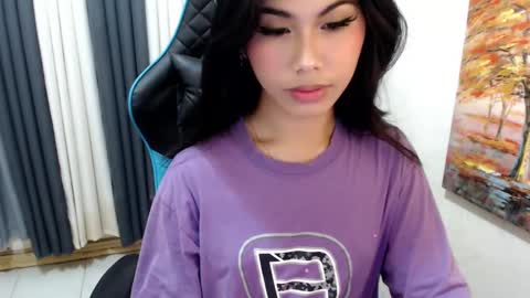 Snapshot of xseductive_airax chatting on 02-05-25, 12:10 aira online show from 02-05-25, 12:10