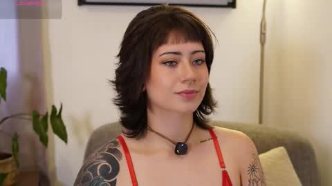 Snapshot of xspacebluex chatting on 02-15-26, 07:32 Blue online show from 02-15-26, 07:32