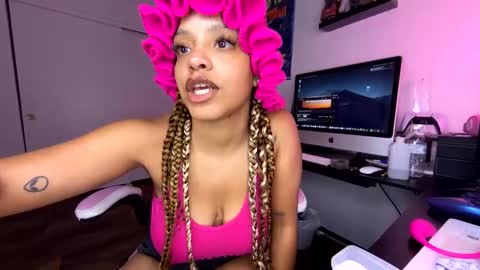 Snapshot of xstargazingx chatting on 09-11-25, 06:41 xStarGazingx online show from 09-11-25, 06:41