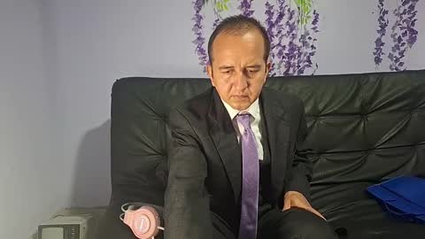 xthesexybossx online show from 11-21-25, 03:44