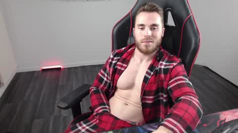 Snapshot of xtrakil chatting on 12-26-24, 08:53 xtrakil online show from 12-26-24, 08:53