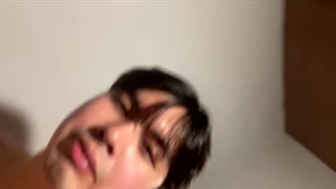 Snapshot of xunekah chatting on 12-02-25, 05:24 Kyle online show from 12-02-25, 05:24