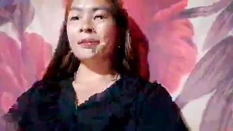 Snapshot of xuxulove00 chatting on 10-07-25, 06:43 xuxulove00 online show from 10-07-25, 06:43