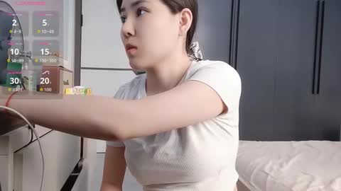 xuyihan online show from 02-15-26, 04:09