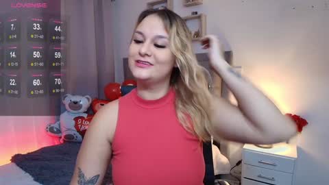 Snapshot of xvaleria_gomezx chatting on 02-06-25, 04:14 Valeria online show from 02-06-25, 04:14