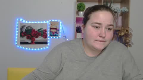 Snapshot of xx_daniella_xx chatting on 01-15-25, 07:01 xx daniella xx online show from 01-15-25, 07:01