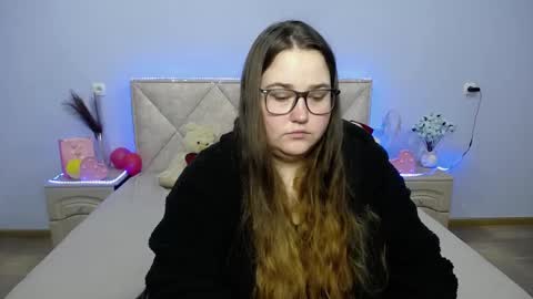 Snapshot of xx_daniella_xx chatting on 01-31-25, 07:18 xx daniella xx online show from 01-31-25, 07:18