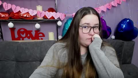 Snapshot of xx_daniella_xx chatting on 02-12-25, 10:24 xx daniella xx online show from 02-12-25, 10:24