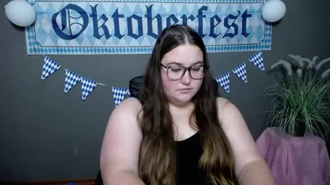 Snapshot of xx_daniella_xx chatting on 10-10-25, 07:51 xx daniella xx online show from 10-10-25, 07:51