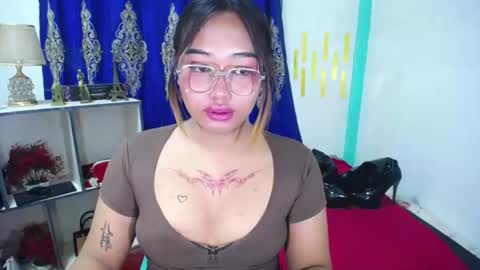 xxapplebabexx online show from 03-05-25, 06:45