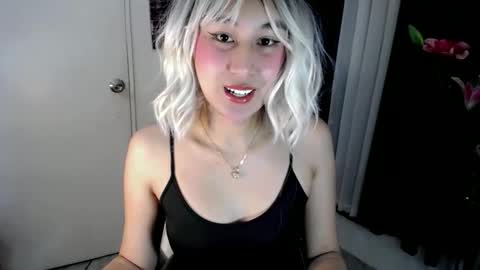 Snapshot of xxbeatrice69xx chatting on 12-03-25, 11:41 Xxbeatrice69Xx online show from 12-03-25, 11:41