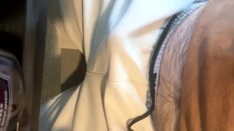 Snapshot of xxdrake chatting on 10-09-25, 08:18 xxdrake online show from 10-09-25, 08:18