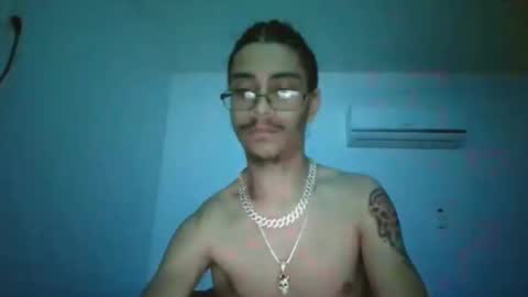 Snapshot of xxjasoneecxx chatting on 01-16-25, 03:56 XxJasoneecxX online show from 01-16-25, 03:56