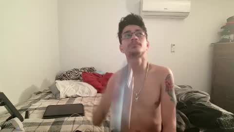 Snapshot of xxjasoneecxx chatting on 02-17-25, 04:31 XxJasoneecxX online show from 02-17-25, 04:31