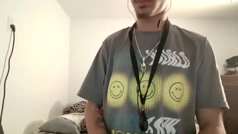Snapshot of xxjasoneecxx chatting on 02-25-25, 02:47 XxJasoneecxX online show from 02-25-25, 02:47