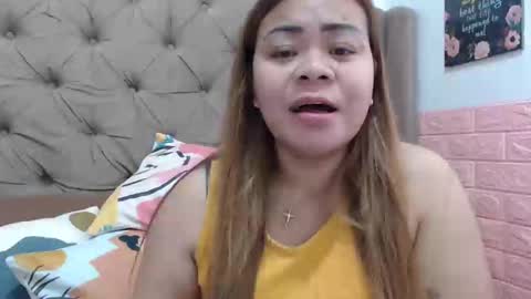 Snapshot of xxkryzelxx chatting on 01-29-25, 08:29 Dhel online show from 01-29-25, 08:29