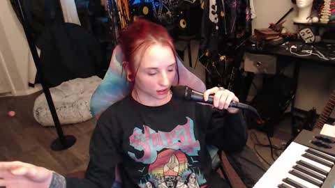 Lilith online show from 12-22-25, 02:52