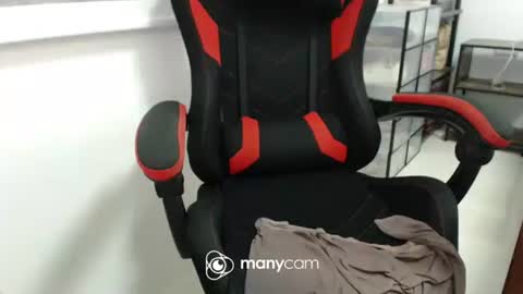  Kaycee  online show from 10-18-25, 03:13