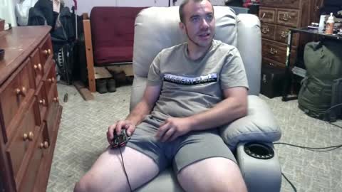 xxScubaStevexx online show from 09-24-25, 02:48