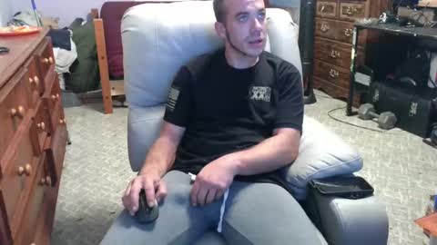 xxScubaStevexx online show from 09-27-25, 03:22