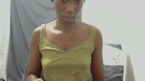 Snapshot of xxsexytalia28 chatting on 02-28-25, 06:41 xxsexytalia28 online show from 02-28-25, 06:41