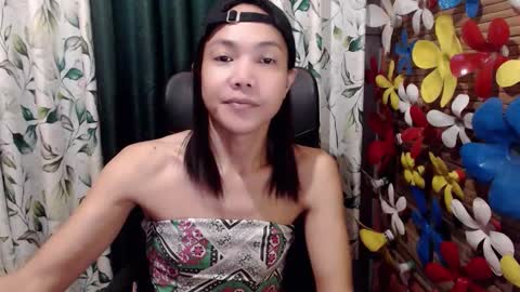 Snapshot of xxskinny_alonzoxx chatting on 10-26-25, 01:50 Ali online show from 10-26-25, 01:50