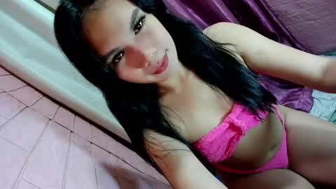 Snapshot of xxsnakeprincessxx chatting on 01-28-25, 12:32 Bela online show from 01-28-25, 12:32