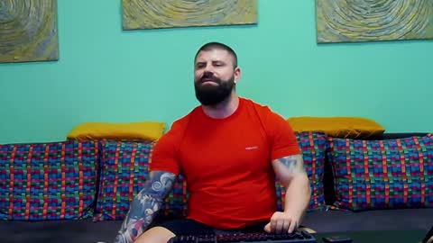 Snapshot of xxtreamleonard chatting on 01-30-25, 02:47 Xtream Leonard online show from 01-30-25, 02:47