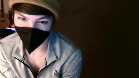 Snapshot of xxwhitefoxx chatting on 02-27-25, 08:17 David Fox online show from 02-27-25, 08:17