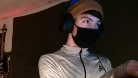 Snapshot of xxwhitefoxx chatting on 03-01-25, 09:29 David Fox online show from 03-01-25, 09:29