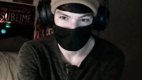 Snapshot of xxwhitefoxx chatting on 03-10-25, 06:59 David Fox online show from 03-10-25, 06:59