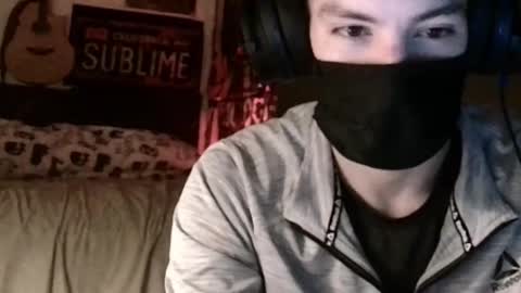 Snapshot of xxwhitefoxx chatting on 03-11-25, 02:32 David Fox online show from 03-11-25, 02:32