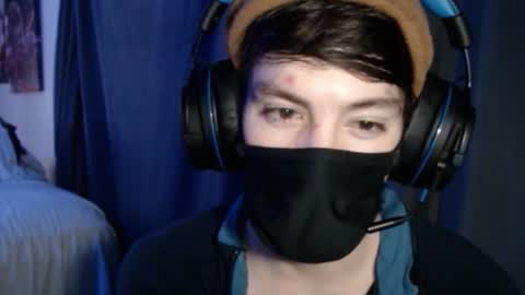 Snapshot of xxwhitefoxx chatting on 11-06-25, 04:46 David Fox online show from 11-06-25, 04:46