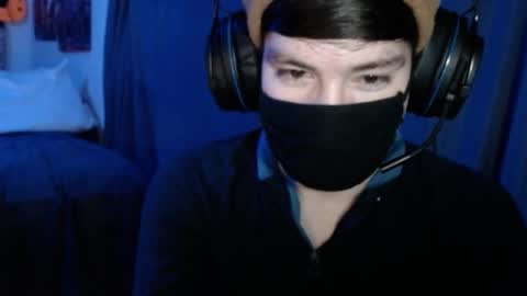 Snapshot of xxwhitefoxx chatting on 11-17-25, 03:56 David Fox online show from 11-17-25, 03:56