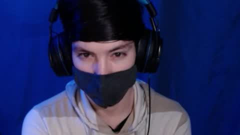 Snapshot of xxwhitefoxx chatting on 11-21-25, 03:49 David Fox online show from 11-21-25, 03:49