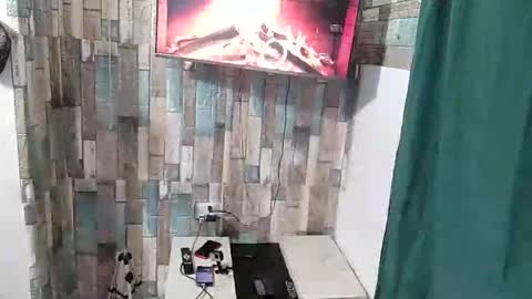 Snapshot of xxx13f2 chatting on 10-20-25, 03:29 xxx13f2 online show from 10-20-25, 03:29