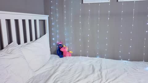 Eva online show from 01-14-26, 01:50