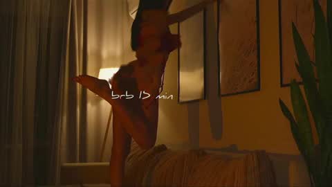 Molly online show from 04-06-26, 02:51