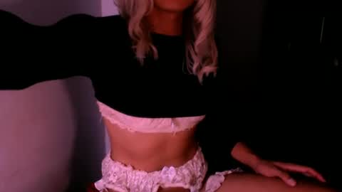 Chiara online show from 09-28-25, 04:40